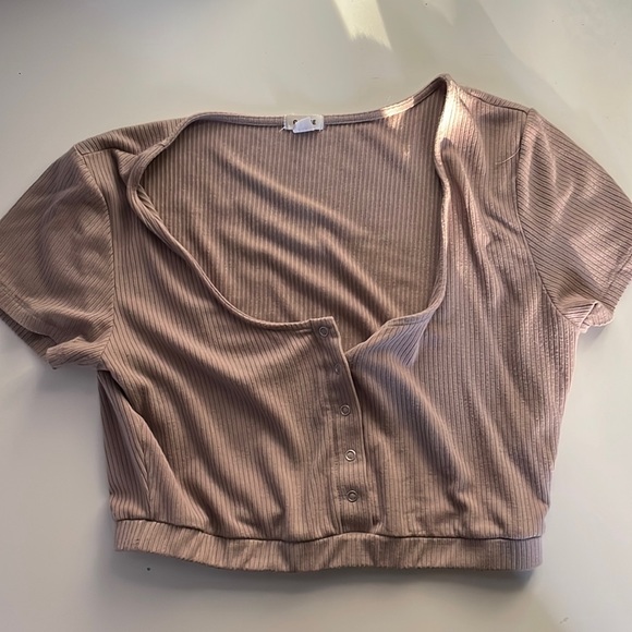 Garage Cropped Button Up Tee - Picture 1 of 4